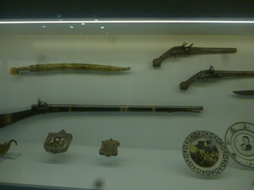(pic - Story) Hellenic Museum - Revolutionary Guns